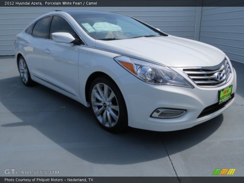 Porcelain White Pearl / Camel 2012 Hyundai Azera
