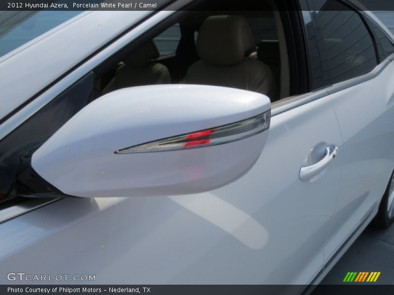 Porcelain White Pearl / Camel 2012 Hyundai Azera