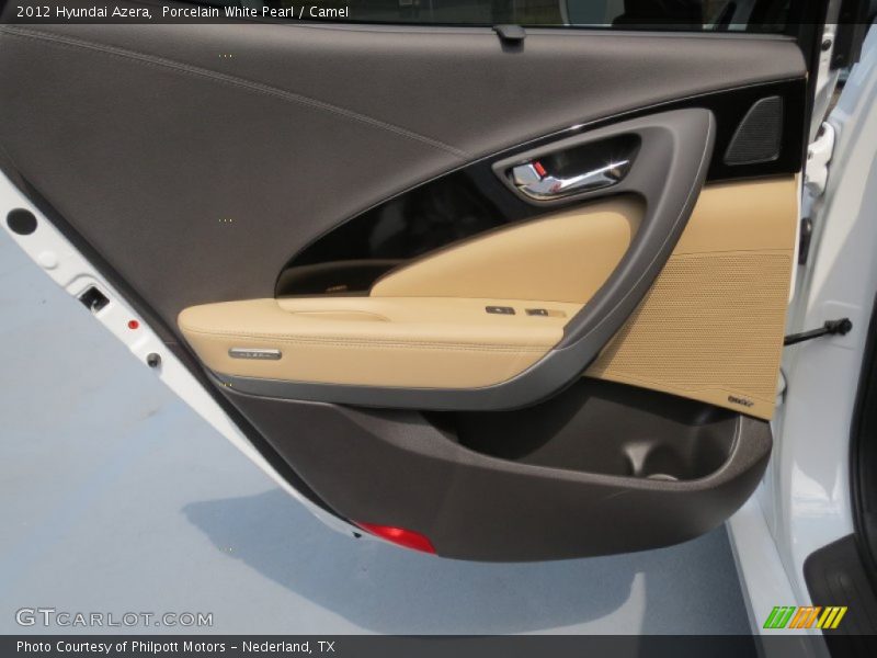 Porcelain White Pearl / Camel 2012 Hyundai Azera