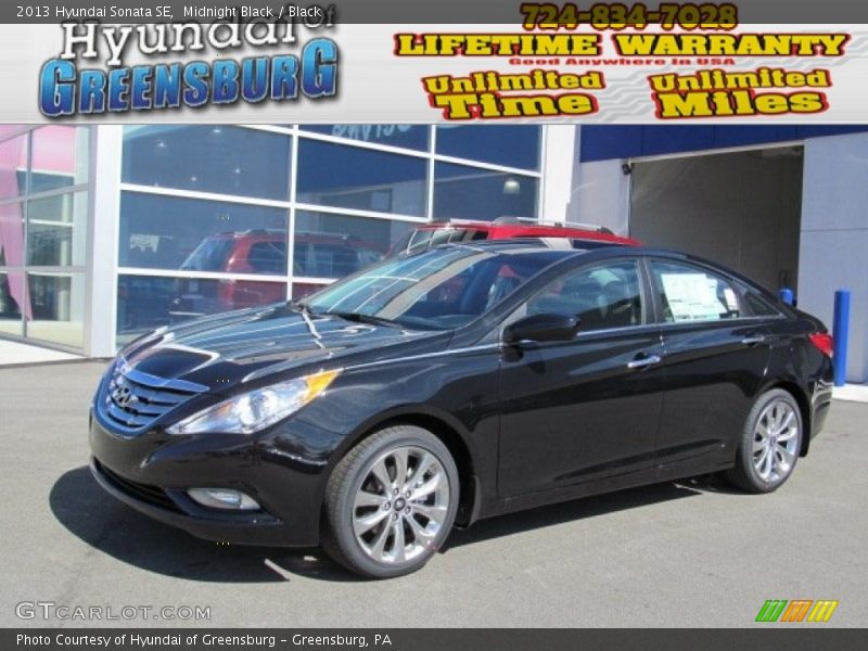 Midnight Black / Black 2013 Hyundai Sonata SE