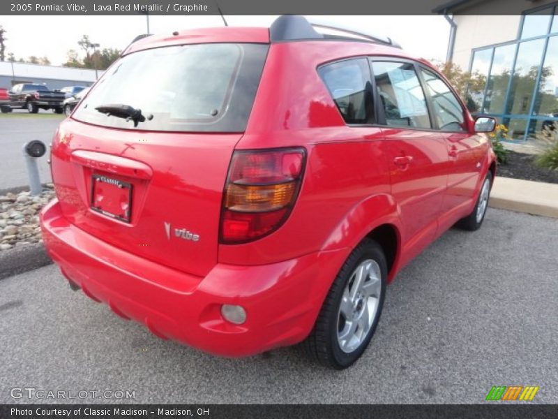 Lava Red Metallic / Graphite 2005 Pontiac Vibe