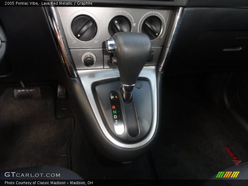 Lava Red Metallic / Graphite 2005 Pontiac Vibe