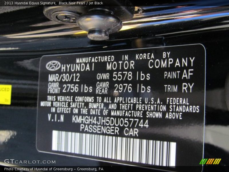 Black Noir Pearl / Jet Black 2013 Hyundai Equus Signature