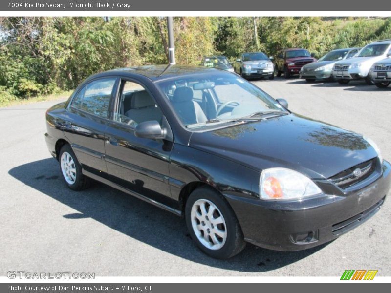 Midnight Black / Gray 2004 Kia Rio Sedan