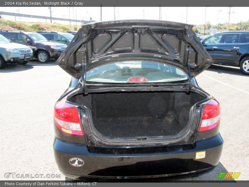 Midnight Black / Gray 2004 Kia Rio Sedan