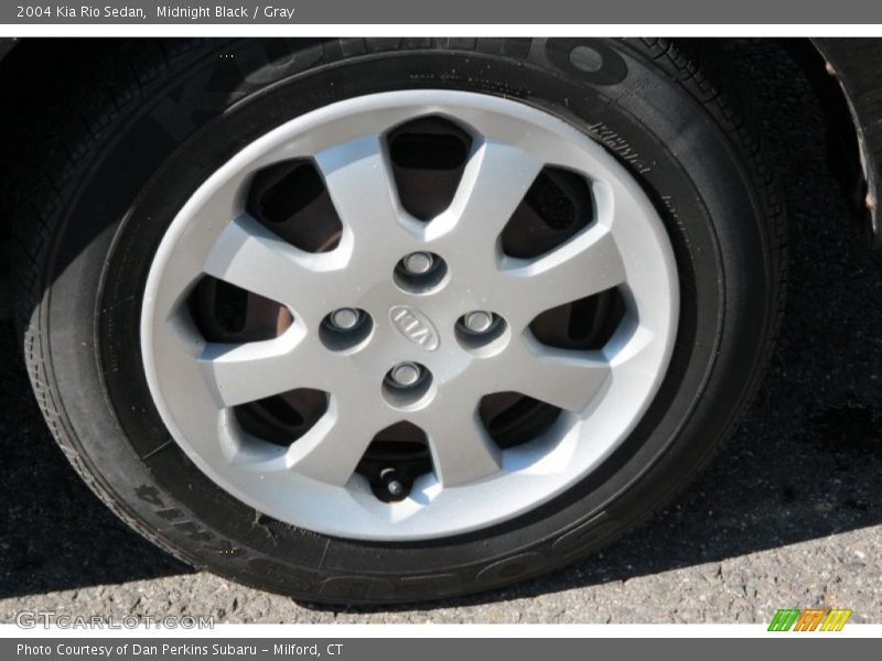 Midnight Black / Gray 2004 Kia Rio Sedan