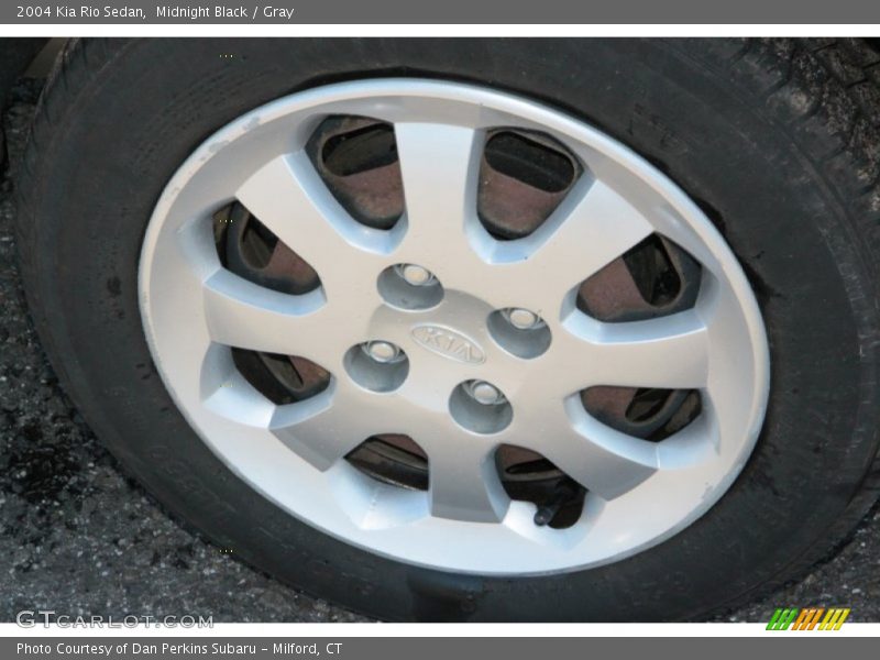 Midnight Black / Gray 2004 Kia Rio Sedan