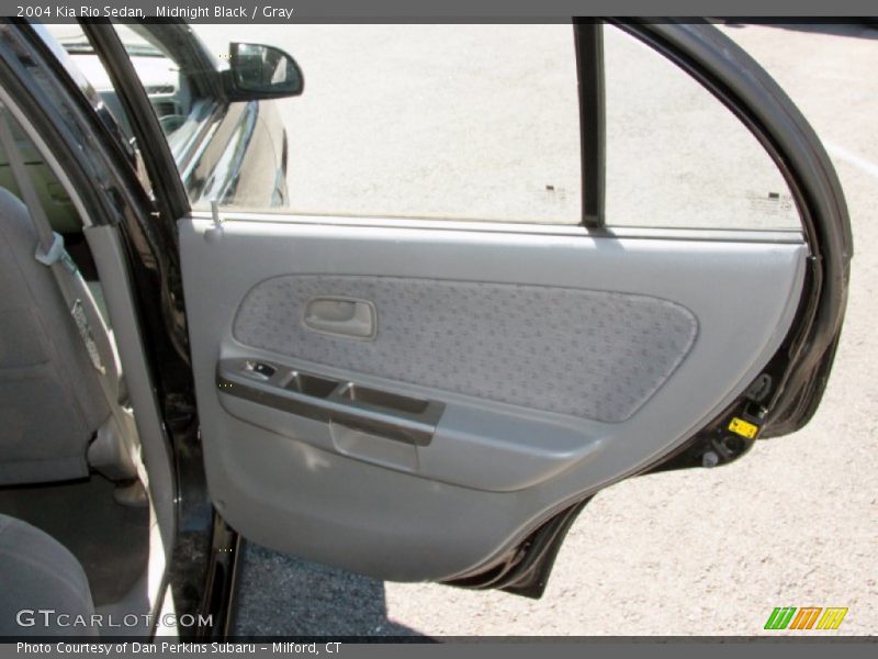 Midnight Black / Gray 2004 Kia Rio Sedan
