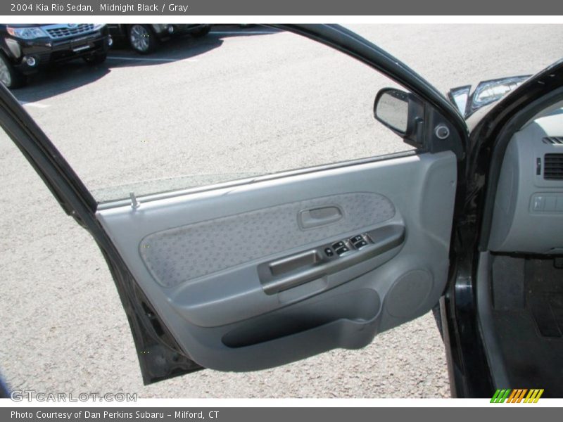 Midnight Black / Gray 2004 Kia Rio Sedan