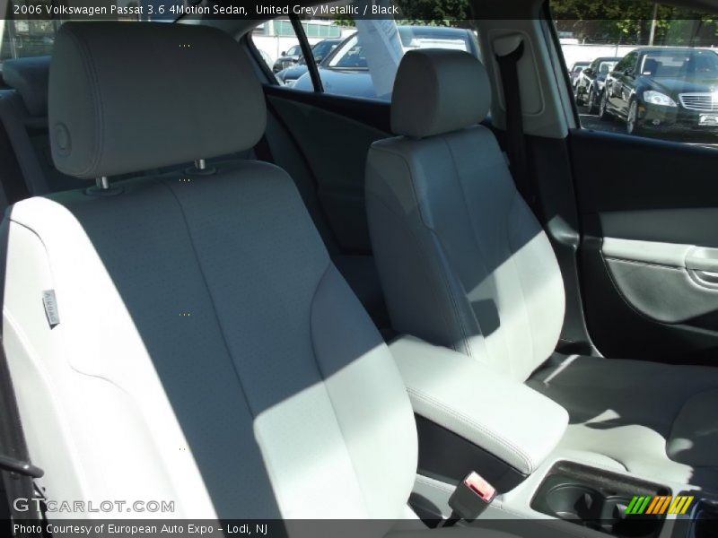 United Grey Metallic / Black 2006 Volkswagen Passat 3.6 4Motion Sedan
