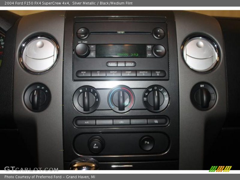 Silver Metallic / Black/Medium Flint 2004 Ford F150 FX4 SuperCrew 4x4