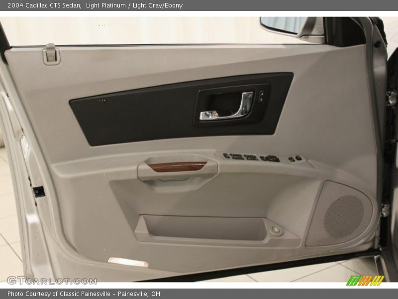 Light Platinum / Light Gray/Ebony 2004 Cadillac CTS Sedan