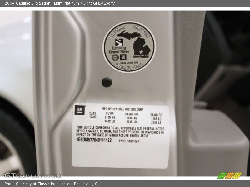 Light Platinum / Light Gray/Ebony 2004 Cadillac CTS Sedan