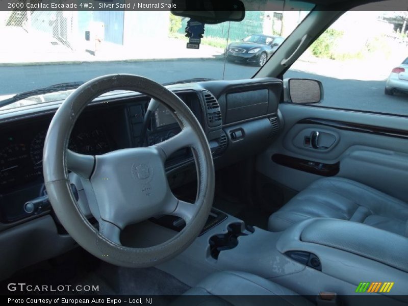 Silver Sand / Neutral Shale 2000 Cadillac Escalade 4WD