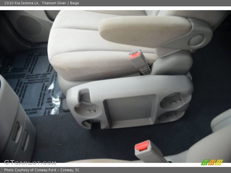 Titanium Silver / Beige 2010 Kia Sedona LX