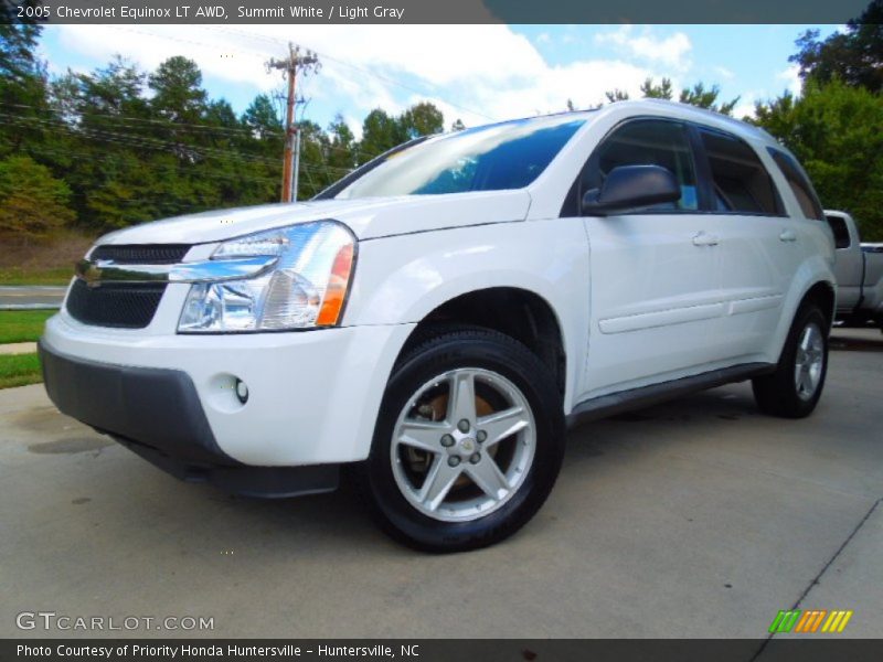 Summit White / Light Gray 2005 Chevrolet Equinox LT AWD