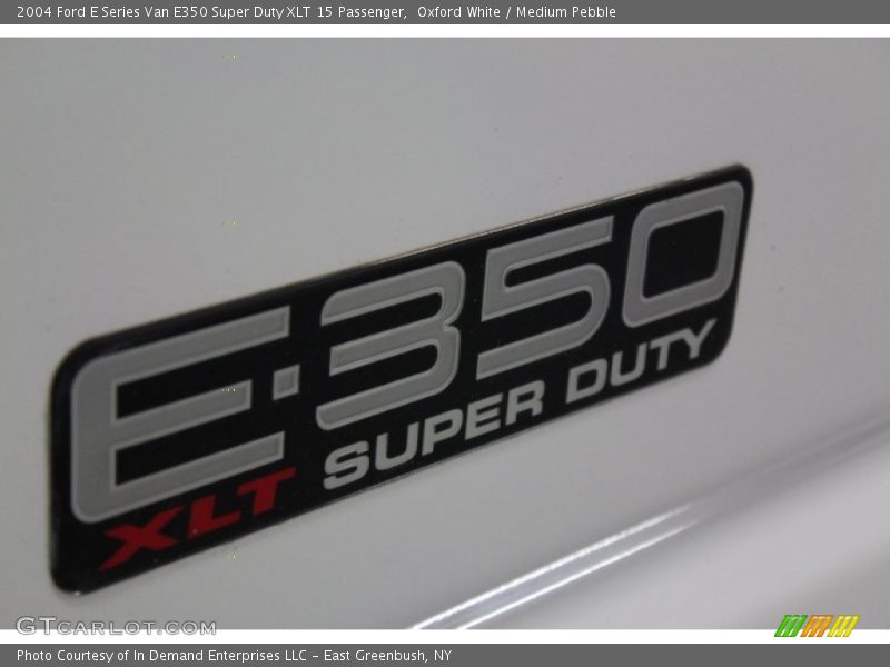 E-350 XLT Super Duty - 2004 Ford E Series Van E350 Super Duty XLT 15 Passenger