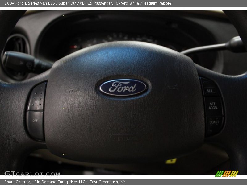 Oxford White / Medium Pebble 2004 Ford E Series Van E350 Super Duty XLT 15 Passenger