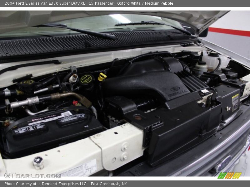 Oxford White / Medium Pebble 2004 Ford E Series Van E350 Super Duty XLT 15 Passenger