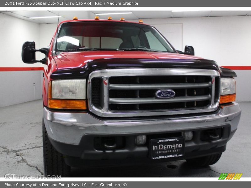 Red / Medium Graphite 2001 Ford F350 Super Duty XLT Crew Cab 4x4