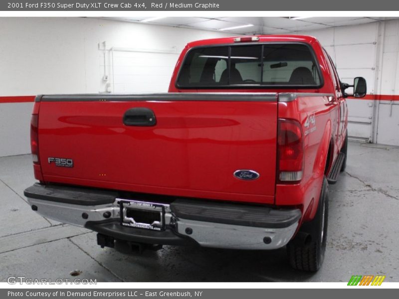 Red / Medium Graphite 2001 Ford F350 Super Duty XLT Crew Cab 4x4