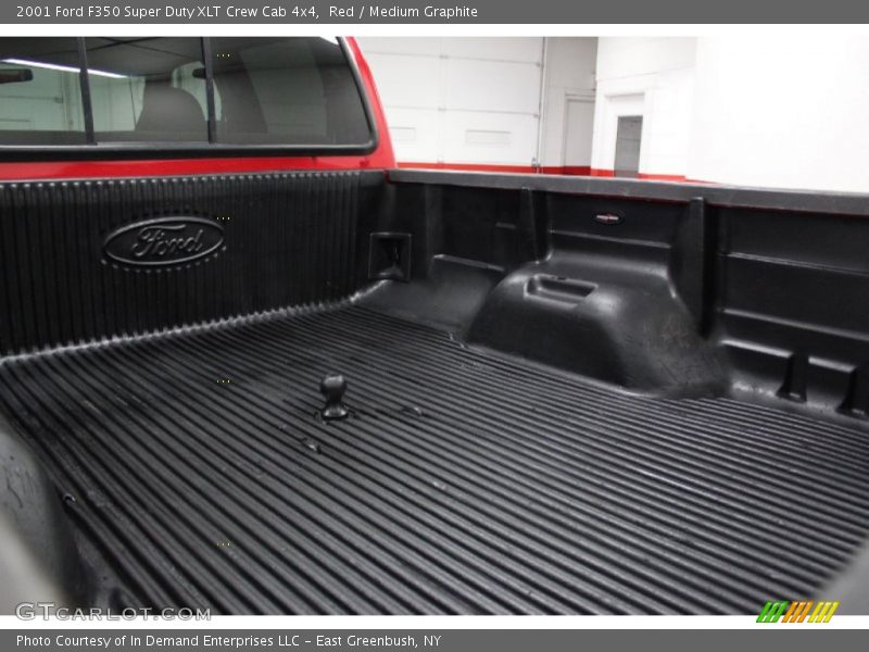 Red / Medium Graphite 2001 Ford F350 Super Duty XLT Crew Cab 4x4