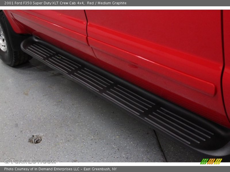 Red / Medium Graphite 2001 Ford F350 Super Duty XLT Crew Cab 4x4