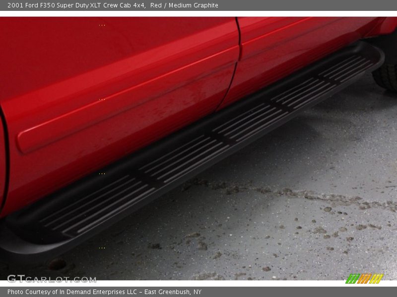 Red / Medium Graphite 2001 Ford F350 Super Duty XLT Crew Cab 4x4