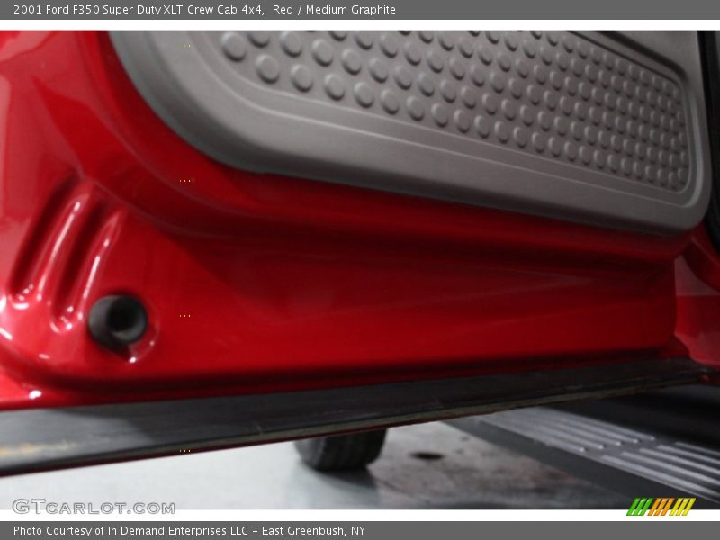 Red / Medium Graphite 2001 Ford F350 Super Duty XLT Crew Cab 4x4