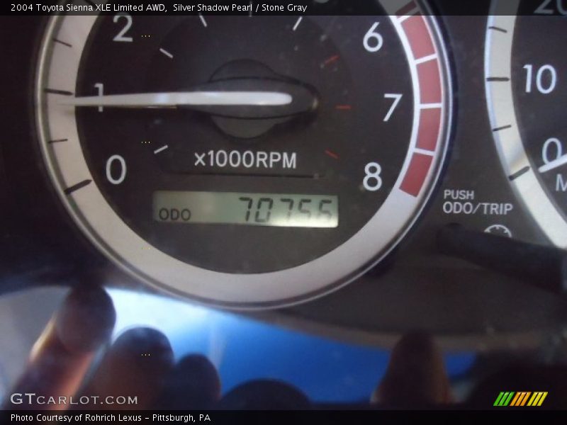 Silver Shadow Pearl / Stone Gray 2004 Toyota Sienna XLE Limited AWD