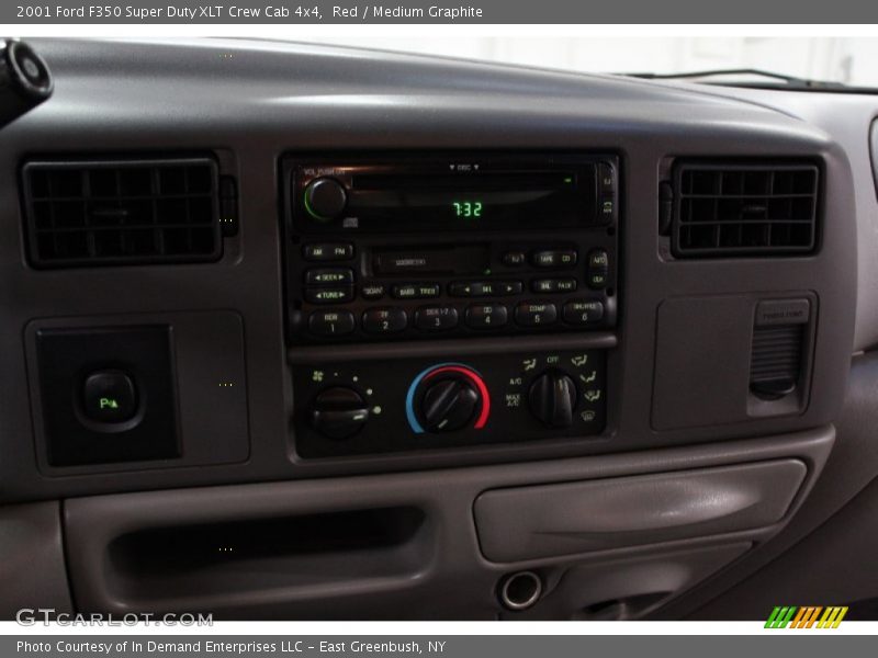 Red / Medium Graphite 2001 Ford F350 Super Duty XLT Crew Cab 4x4