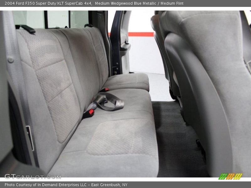 Medium Wedgewood Blue Metallic / Medium Flint 2004 Ford F350 Super Duty XLT SuperCab 4x4