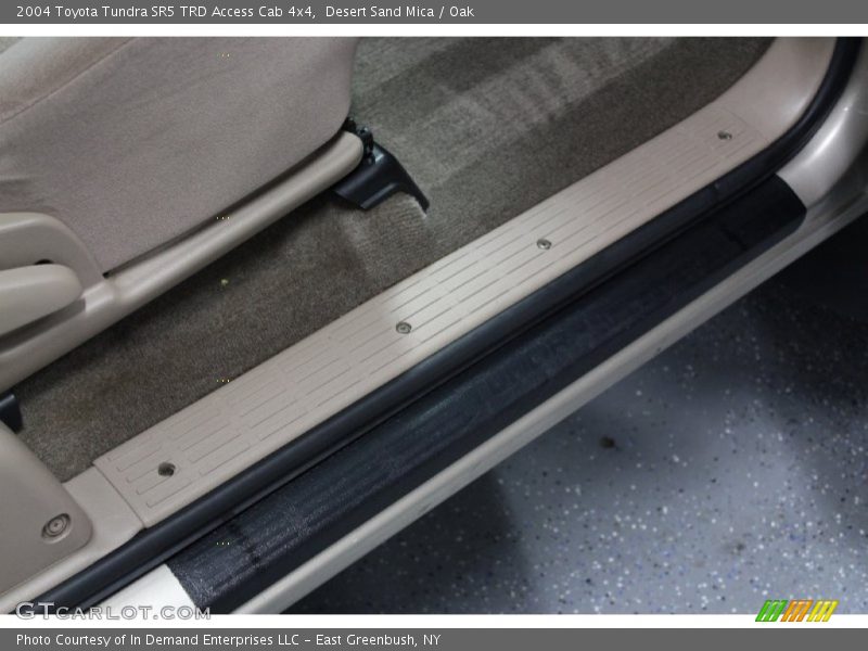 Desert Sand Mica / Oak 2004 Toyota Tundra SR5 TRD Access Cab 4x4
