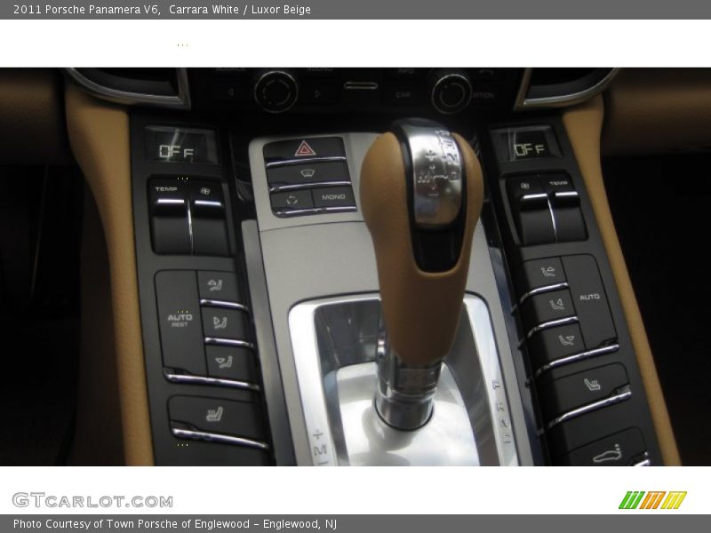  2011 Panamera V6 7 Speed PDK Dual-Clutch Automatic Shifter