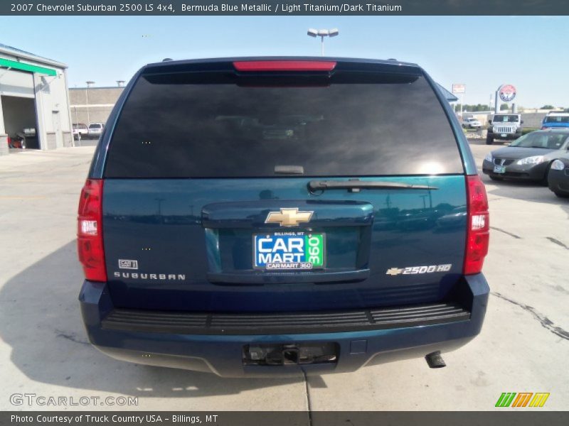 Bermuda Blue Metallic / Light Titanium/Dark Titanium 2007 Chevrolet Suburban 2500 LS 4x4