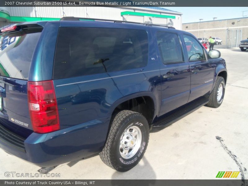 Bermuda Blue Metallic / Light Titanium/Dark Titanium 2007 Chevrolet Suburban 2500 LS 4x4