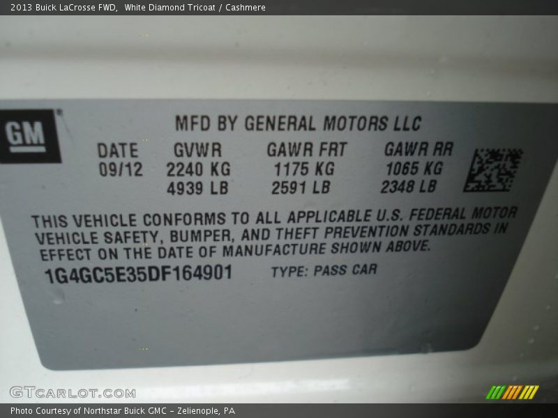 White Diamond Tricoat / Cashmere 2013 Buick LaCrosse FWD