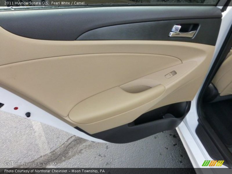 Pearl White / Camel 2011 Hyundai Sonata GLS