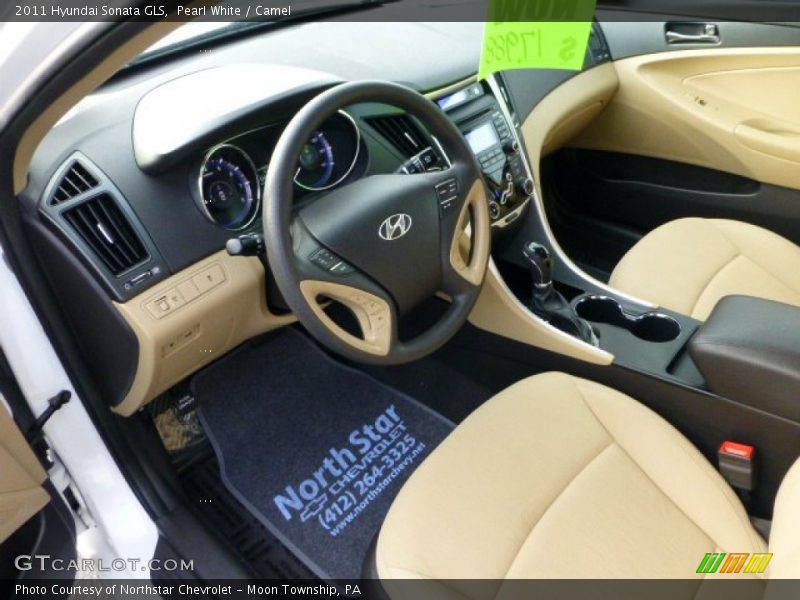Pearl White / Camel 2011 Hyundai Sonata GLS