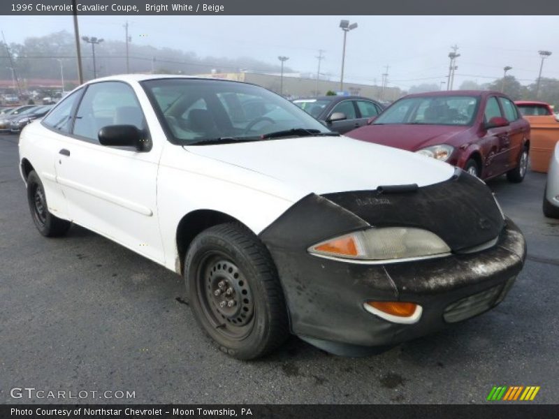 Bright White / Beige 1996 Chevrolet Cavalier Coupe