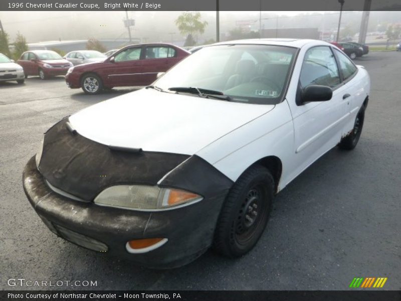 Bright White / Beige 1996 Chevrolet Cavalier Coupe