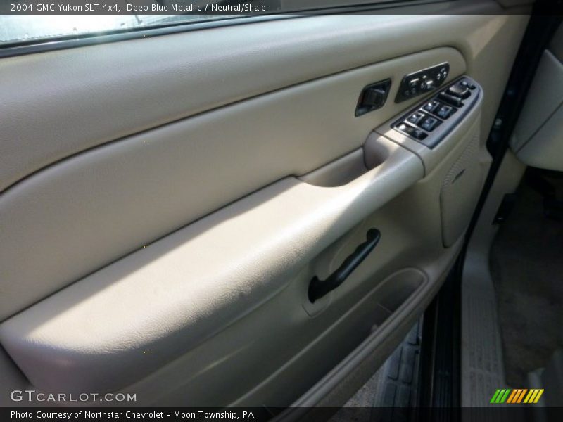 Deep Blue Metallic / Neutral/Shale 2004 GMC Yukon SLT 4x4