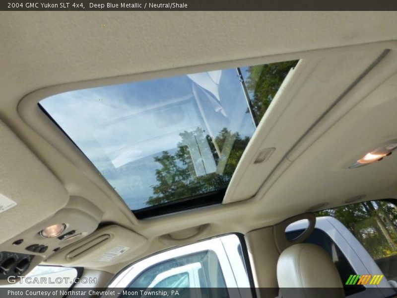 Deep Blue Metallic / Neutral/Shale 2004 GMC Yukon SLT 4x4