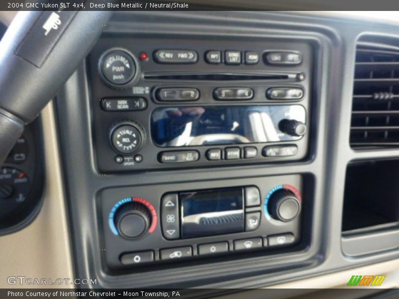 Deep Blue Metallic / Neutral/Shale 2004 GMC Yukon SLT 4x4