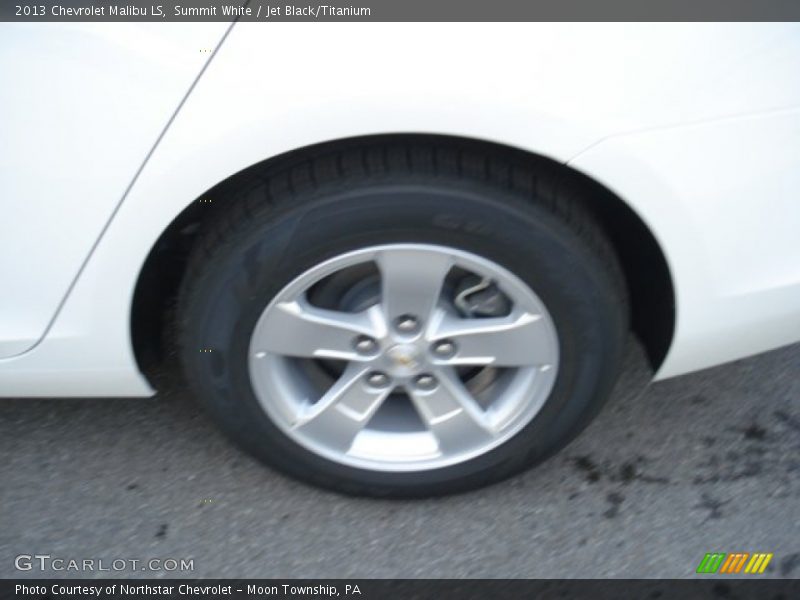 Summit White / Jet Black/Titanium 2013 Chevrolet Malibu LS