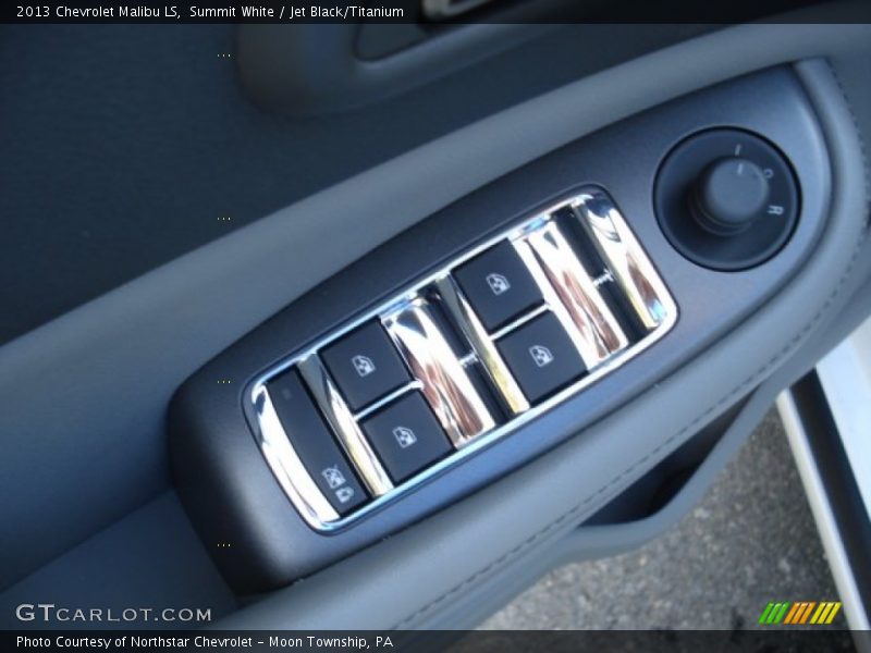 Summit White / Jet Black/Titanium 2013 Chevrolet Malibu LS