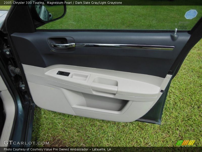 Magnesium Pearl / Dark Slate Gray/Light Graystone 2005 Chrysler 300 Touring