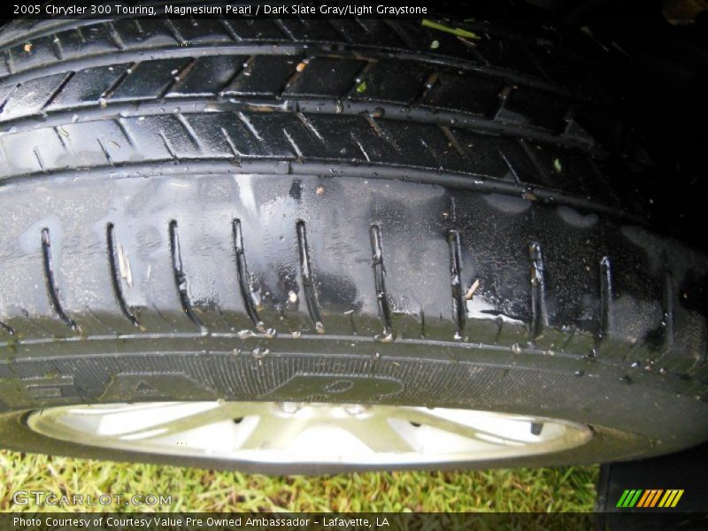 Magnesium Pearl / Dark Slate Gray/Light Graystone 2005 Chrysler 300 Touring