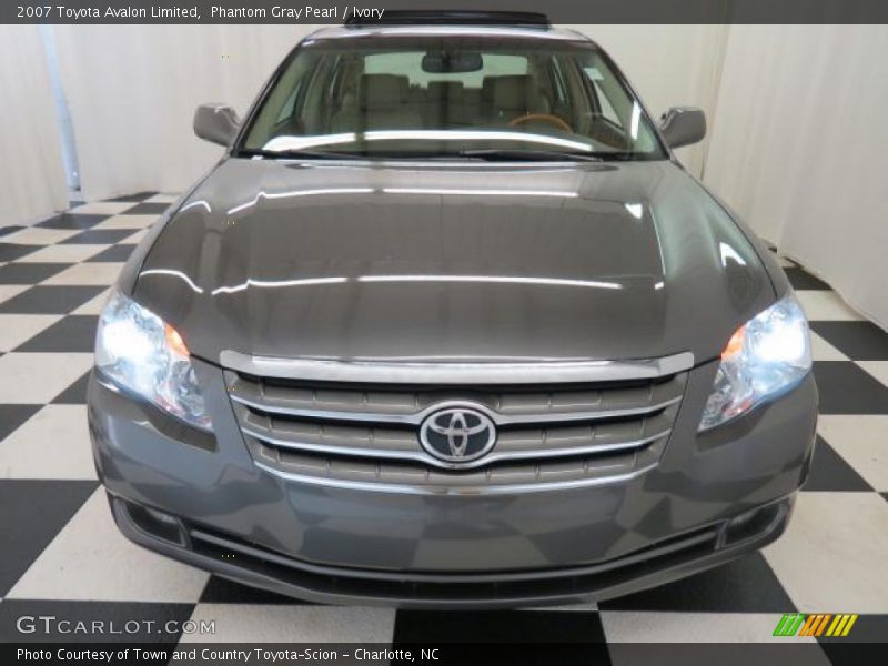 Phantom Gray Pearl / Ivory 2007 Toyota Avalon Limited