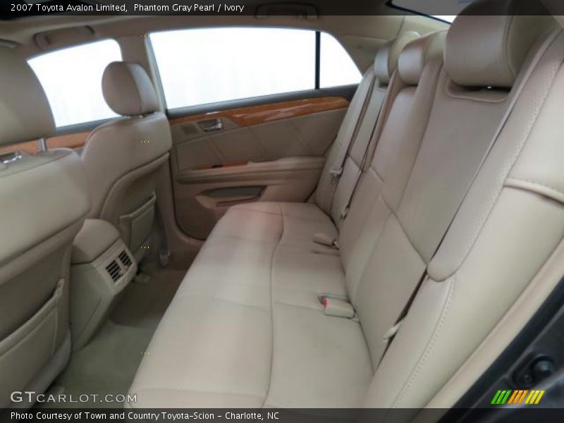 Phantom Gray Pearl / Ivory 2007 Toyota Avalon Limited